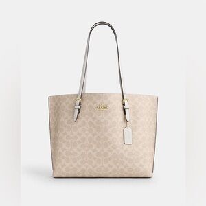 Mollie Tote Bag In Signature Canvas